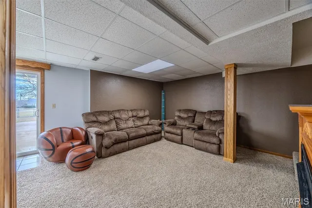 $375,000 | 218 Hillside Court, Lebanon, MO 65536