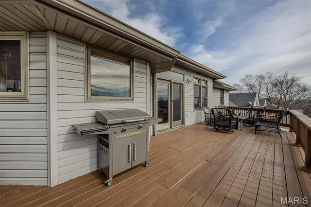 $375,000 | 218 Hillside Court, Lebanon, MO 65536