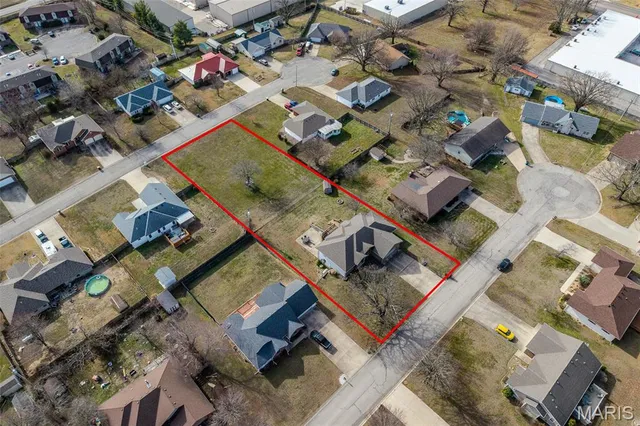 $375,000 | 218 Hillside Court, Lebanon, MO 65536