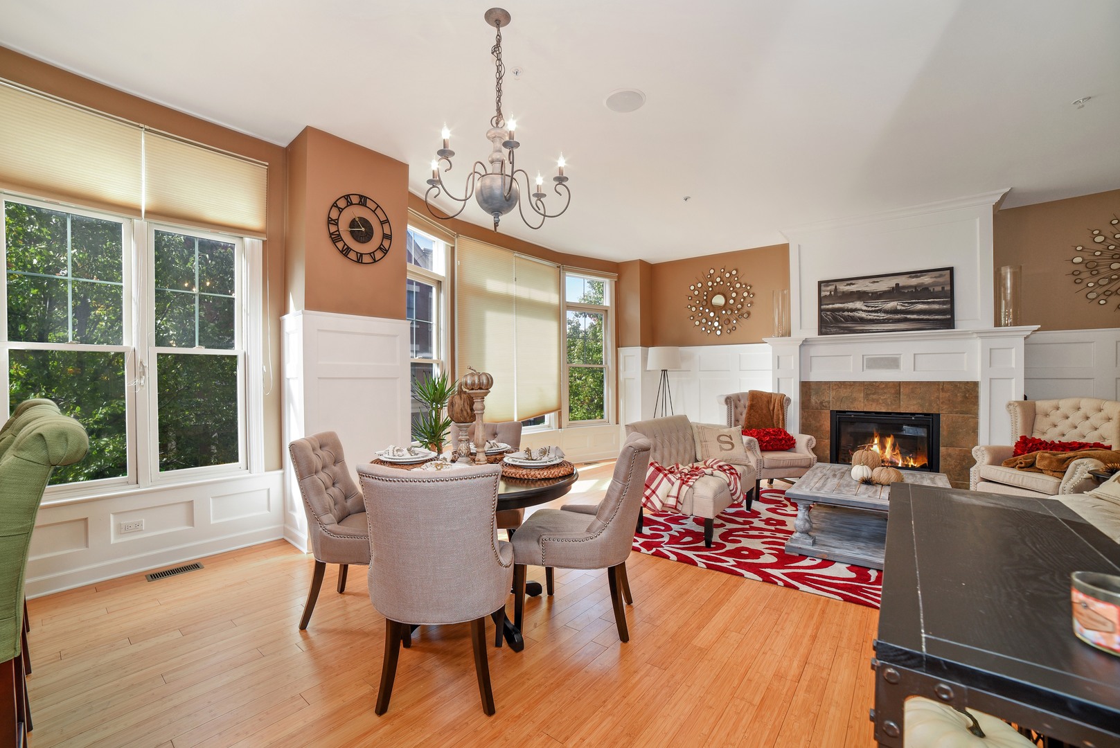 155 Dawson Drive Elgin, IL 60120 - Photo 2 of 13 a view of a livingroom with furniture window and wooden floor