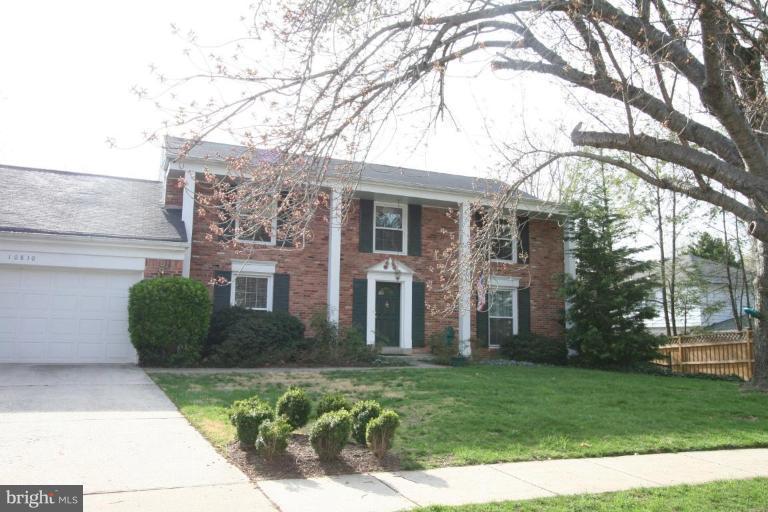 10810 Gainsborough Road Potomac, MD 20854 - Photo 1 of 29 Exterior (Main)