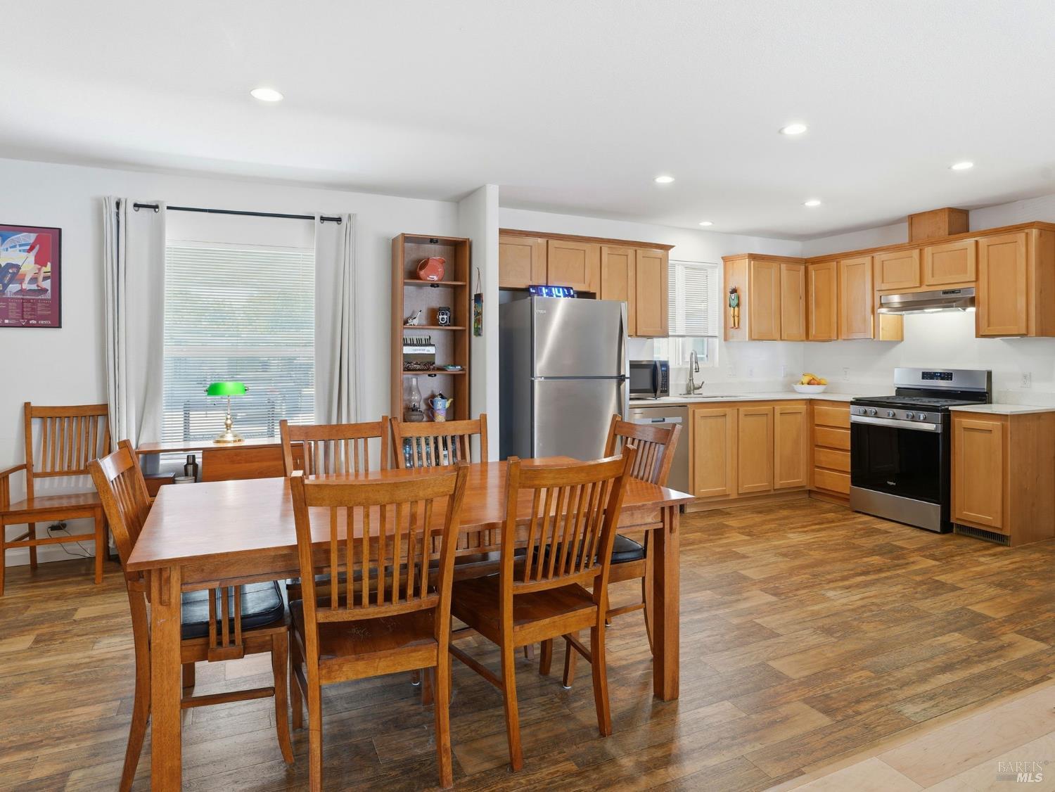 858 Mary Street Santa Rosa, CA 95403 - Photo 19 of 34
