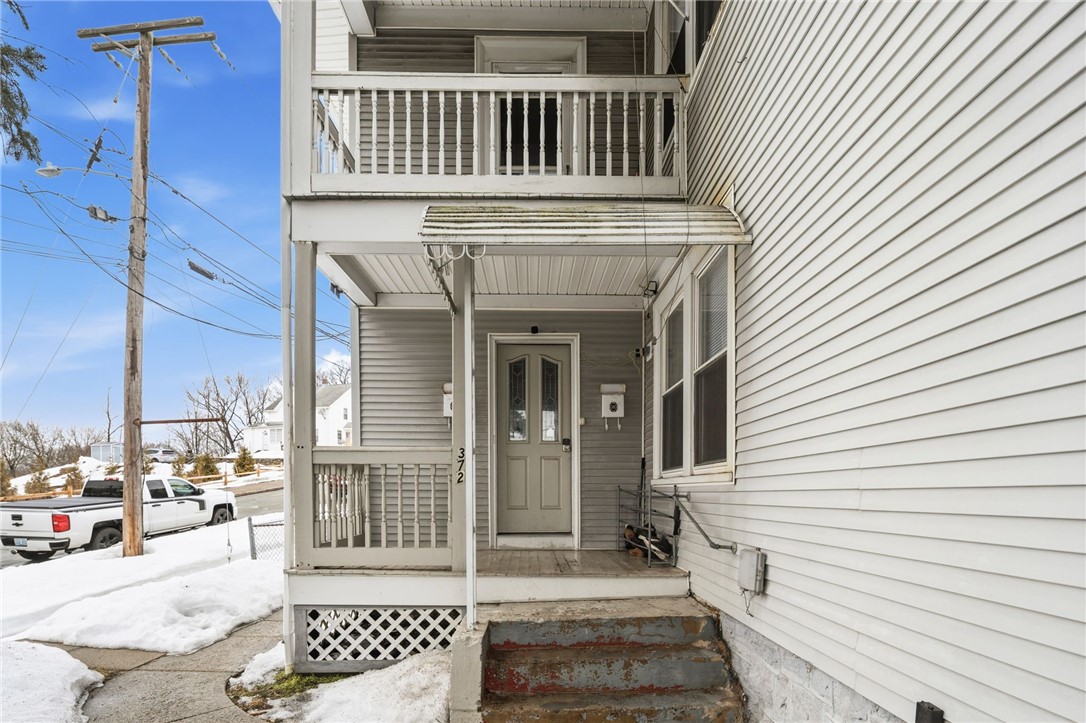 372 Cumberland Hill Road Woonsocket, RI 02895 - Photo 11 of 50
