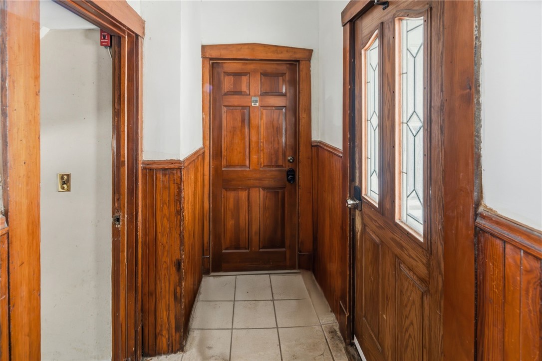 372 Cumberland Hill Road Woonsocket, RI 02895 - Photo 13 of 50