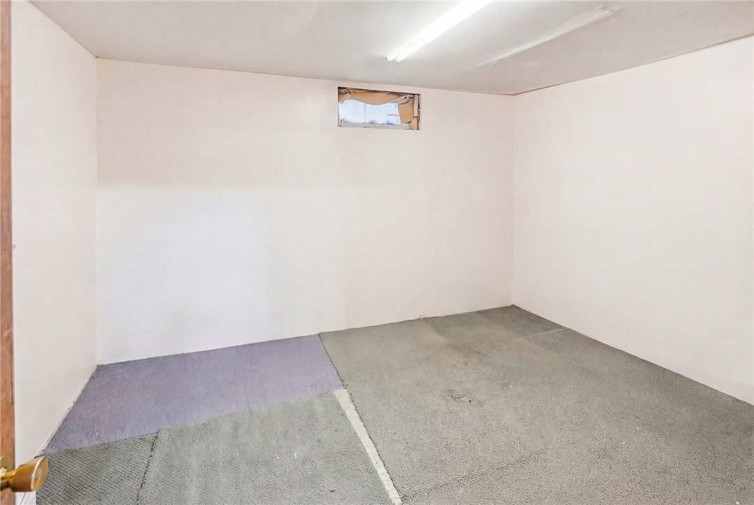 372 Cumberland Hill Road Woonsocket, RI 02895 - Photo 32 of 50