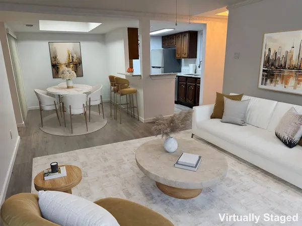 $1,200 | 8510 Park Lane, Unit 202, Dallas, TX 75231