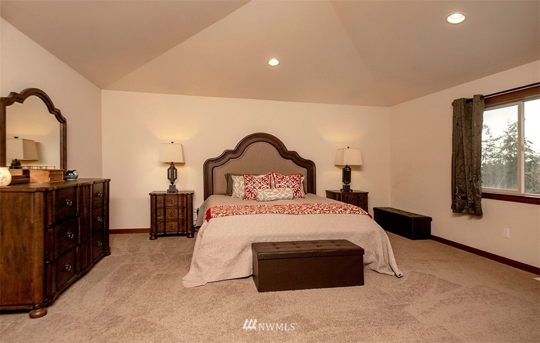 1028 Lyle Ridge Circle Oak Harbor, WA 98277 - Photo 22 of 40 Gallery Image 22