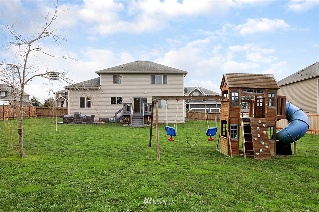 1028 Lyle Ridge Circle Oak Harbor, WA 98277 - Photo 35 of 40 Gallery Image 35