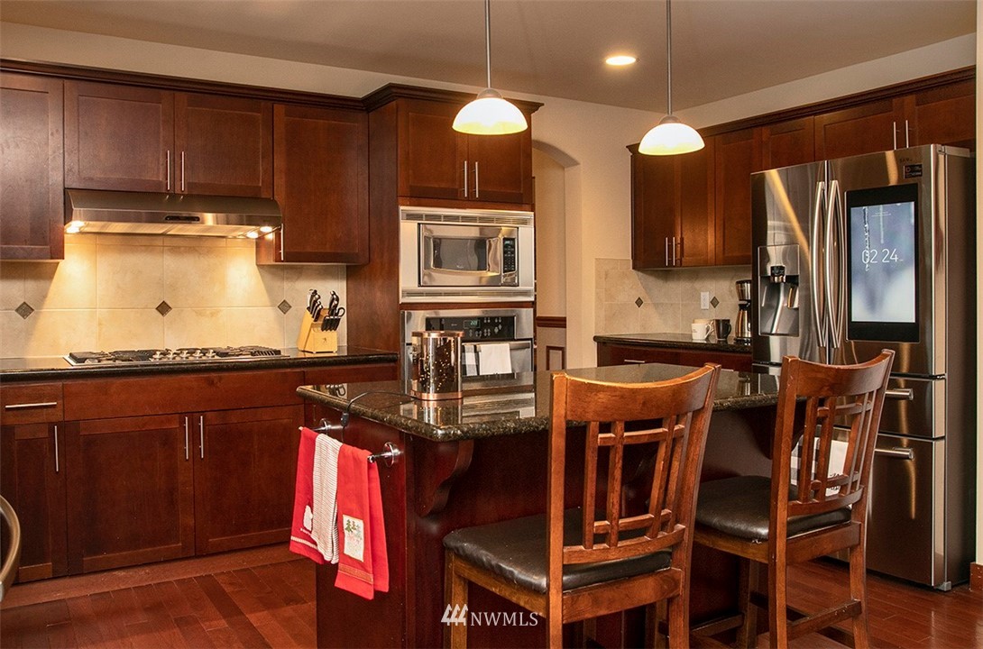 1028 Lyle Ridge Circle Oak Harbor, WA 98277 - Photo 10 of 40 Gallery Image 10