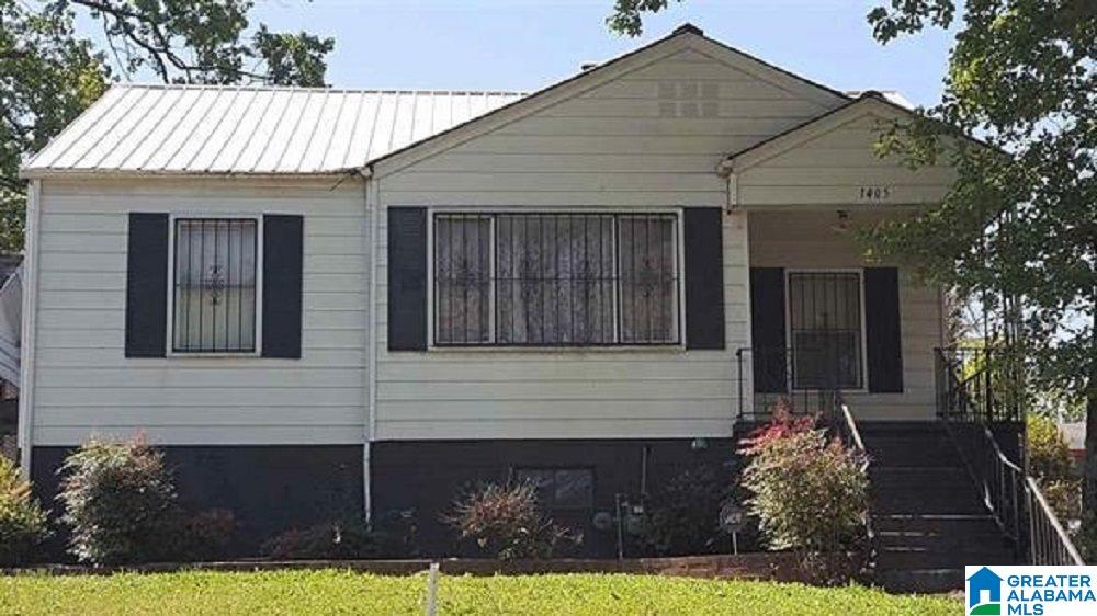 1405 Warrior Road Birmingham, AL 35218 - Photo 1 of 6