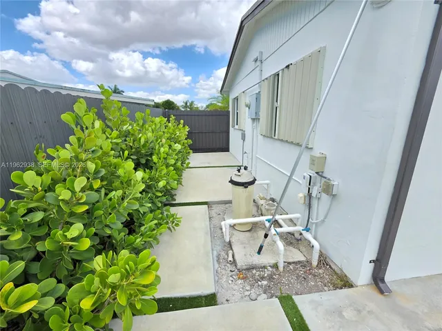 $690,000 | 19631 Northwest 45th Avenue, Miami Gardens, FL 33055