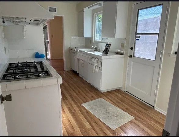 $940,000 | 1762 West Beacon Avenue, Anaheim, CA 92804