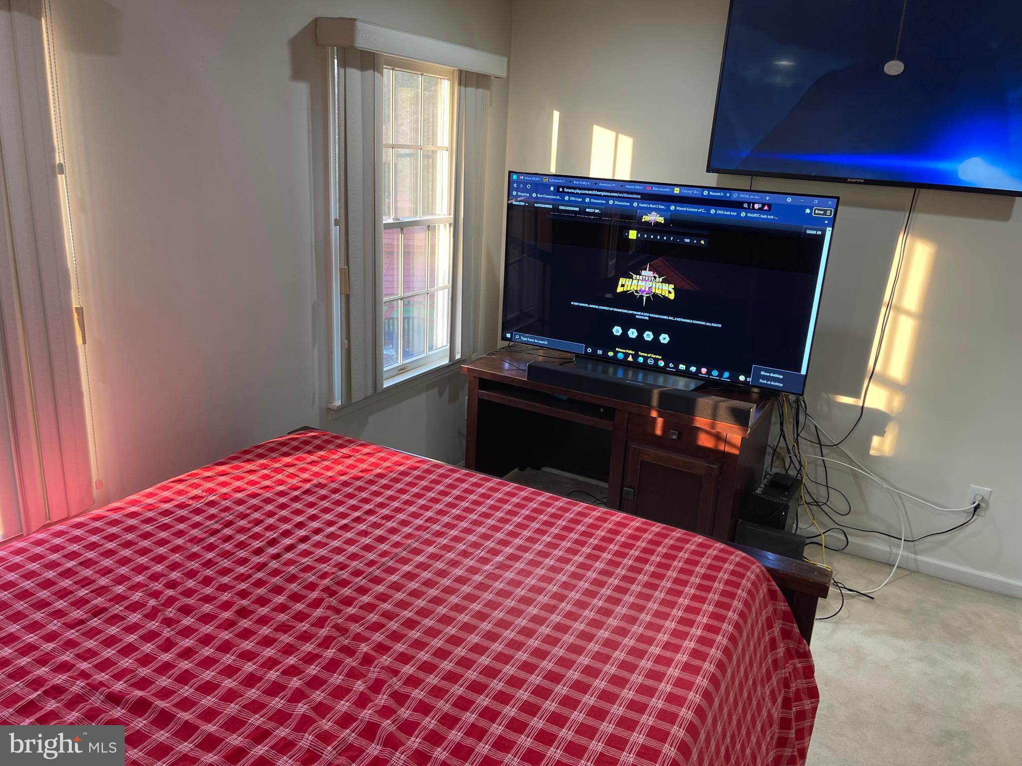 18 Jewel Road Princeton Junction, NJ 08550 - Photo 33 of 66 a bedroom with a bed and a dresser