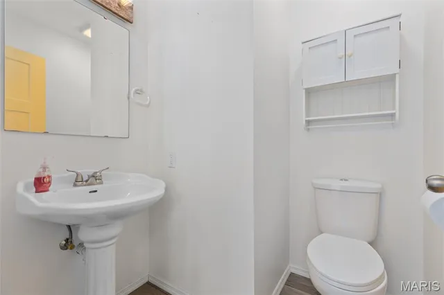 $445,000 | 525 Arrowhead Lane, Litchfield, IL 62056