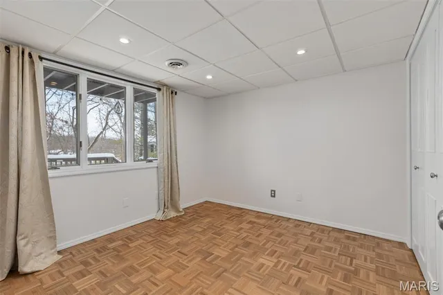 $445,000 | 525 Arrowhead Lane, Litchfield, IL 62056