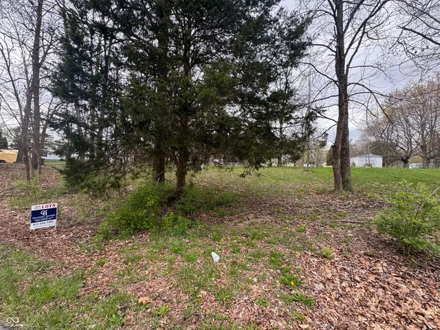 $6,000 | 1566-1567 Country Manor West, North Vernon, IN 47265