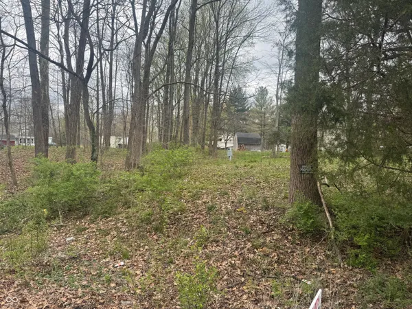 $6,000 | 1566-1567 Country Manor West, North Vernon, IN 47265