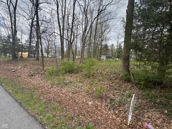 $6,000 | 1566-1567 Country Manor West, North Vernon, IN 47265