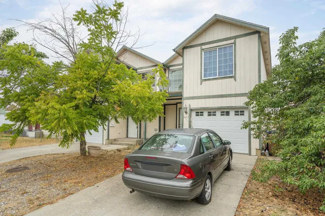 $475,000 | 2411-2413 East Columbia Avenue, Spokane, WA 99208