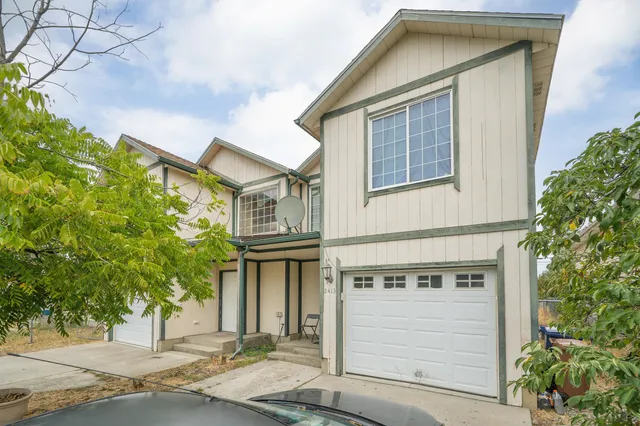 $475,000 | 2411-2413 East Columbia Avenue, Spokane, WA 99208