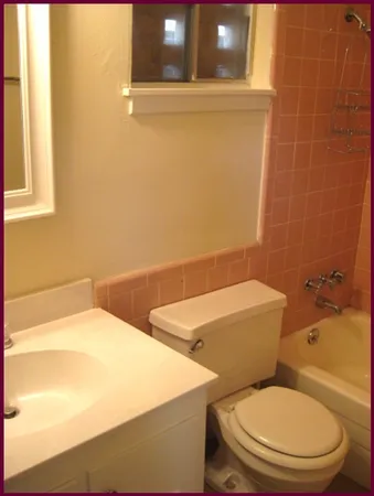 $975 | 2612 Salado Street, Unit 102, Austin, TX 78705