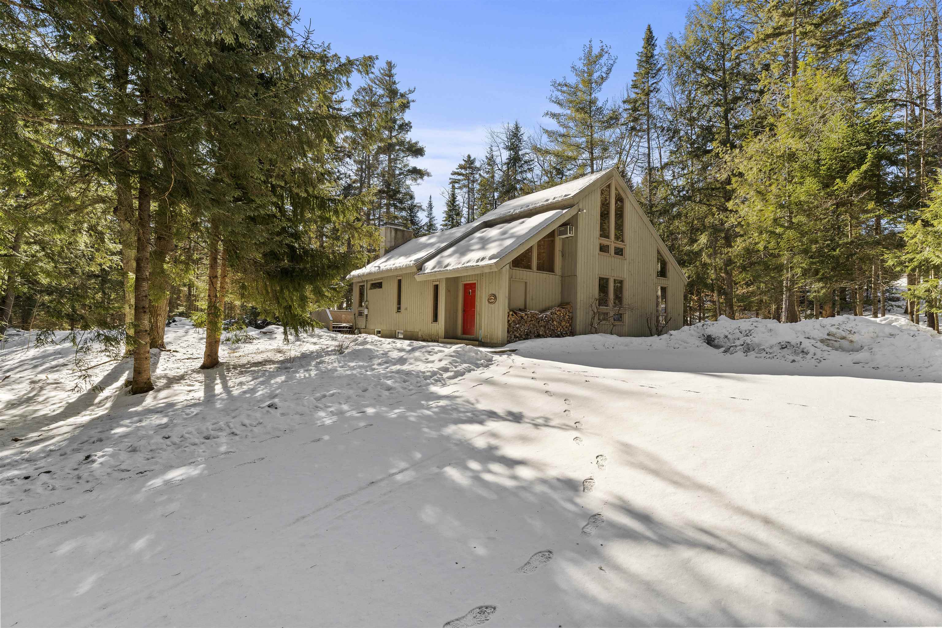 28 Redbrook Road Winhall, VT 05340 - Photo 1 of 38