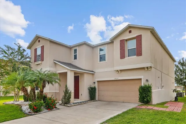 $3,195 | 1527 Angler Avenue, Kissimmee, FL 34746