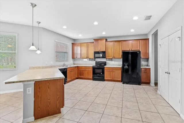 $3,195 | 1527 Angler Avenue, Kissimmee, FL 34746