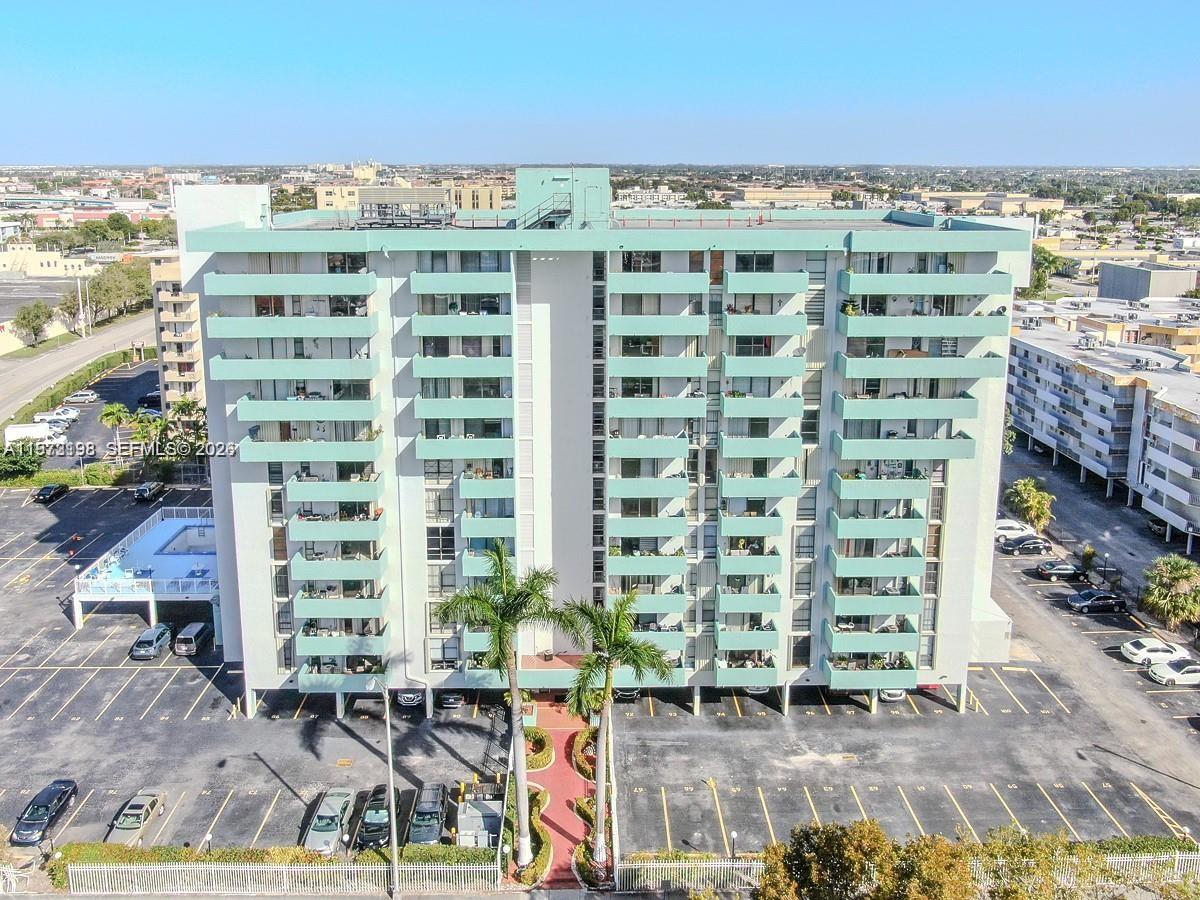 1825 West 44th Place, Unit 206 Hialeah, FL 33012 - Photo 2 of 16