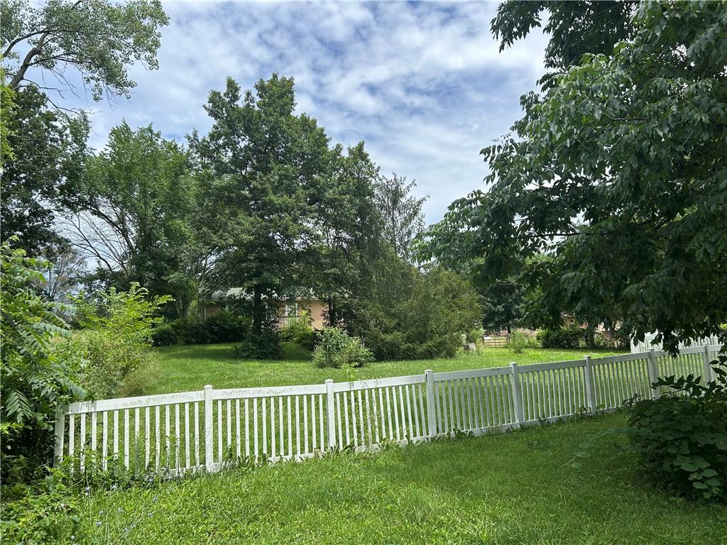 34908 East Shores Road Lone Jack, MO 64070 - Photo 3 of 32