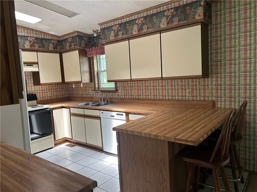 34908 East Shores Road Lone Jack, MO 64070 - Photo 10 of 32