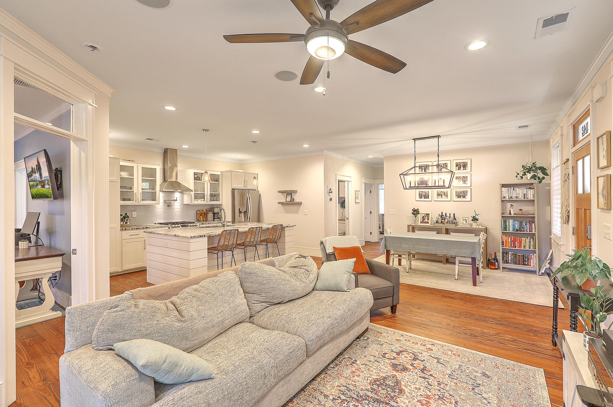 1142 Camp Road Charleston, SC 29412 - Photo 13 of 33 Island