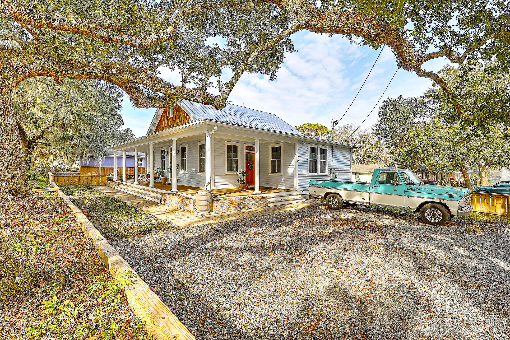 1142 Camp Road Charleston, SC 29412 - Photo 32 of 33 Driveway