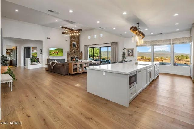 $6,000,000 | 28425 North 160th Street, Scottsdale, AZ 85262