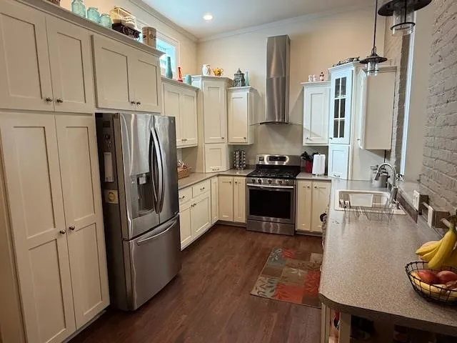 $325,000 | 126 North Dickason Boulevard, Columbus, WI 53925