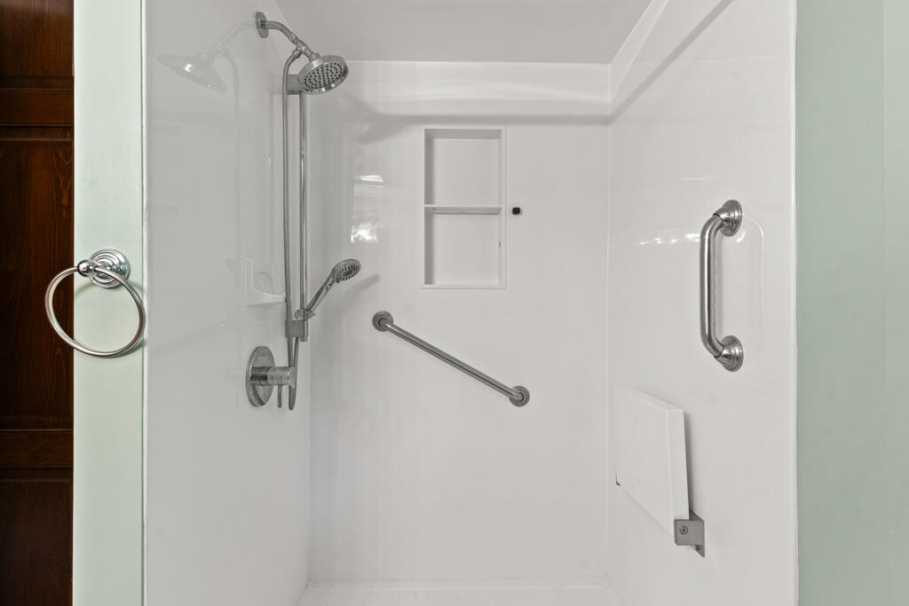 362 Gray Road Falmouth, ME 04105 - Photo 27 of 58 DSC01288