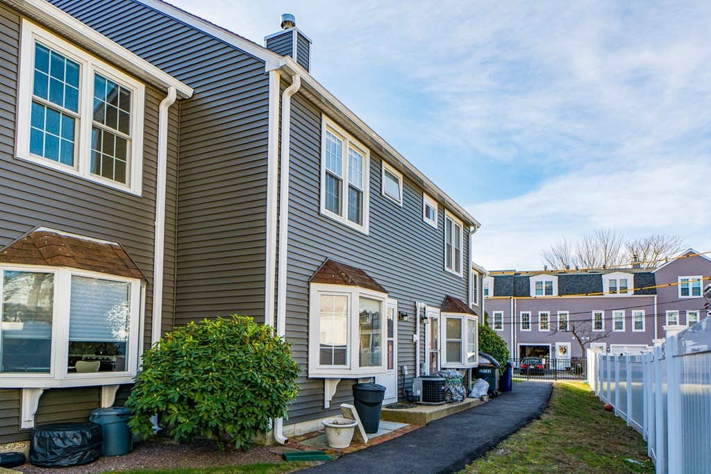 23 Wenlock Road, Unit 23 Boston, MA 02122 - Photo 27 of 29 Gallery Image 27