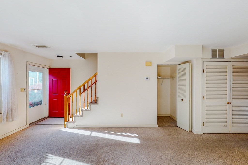 23 Wenlock Road, Unit 23 Boston, MA 02122 - Photo 8 of 29 Gallery Image 8