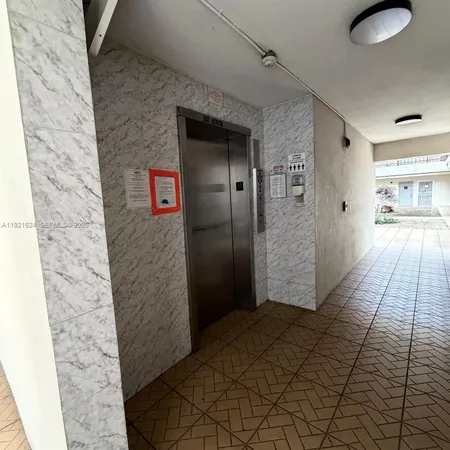 $2,150 | 5501 Northwest 7th Street, Unit E301, Miami, FL 33126