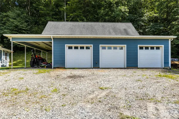 $1,100,000 | 226 Wildcat Mountain Road, Sylva, NC 28779