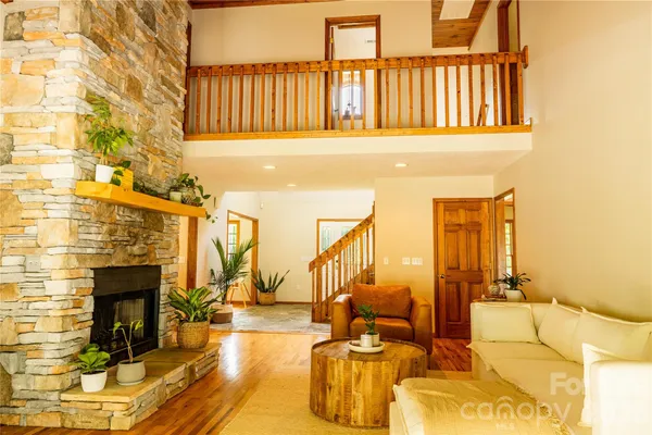 $1,100,000 | 226 Wildcat Mountain Road, Sylva, NC 28779