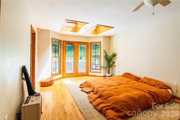 $1,100,000 | 226 Wildcat Mountain Road, Sylva, NC 28779