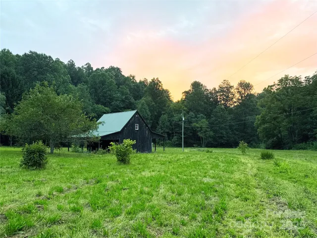 $1,150,000 | 226 Wildcat Mountain Road, Sylva, NC 28779