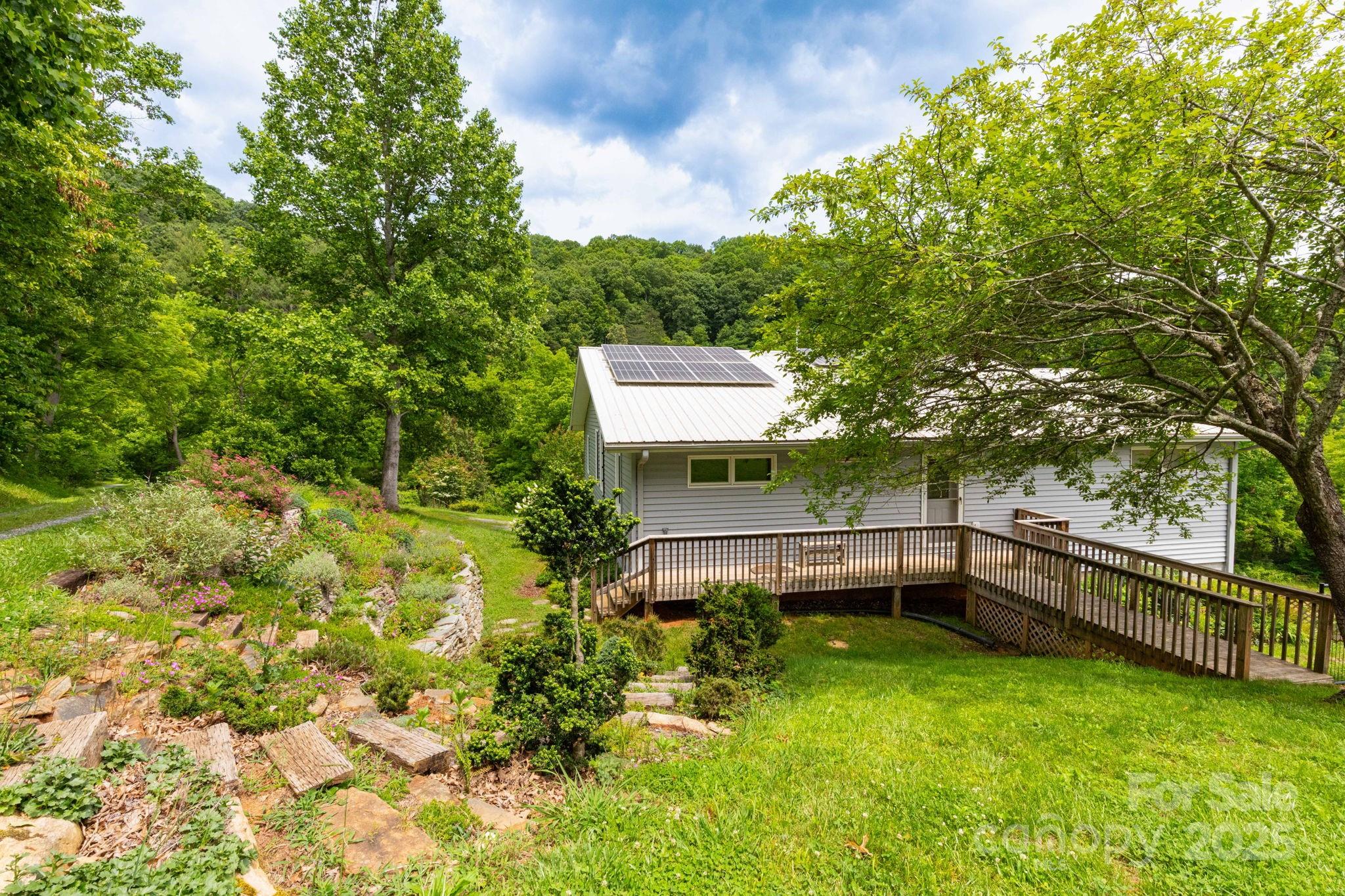 1510 Graham Road Marshall, NC 28753 - Photo 2 of 35 Gallery Image 2