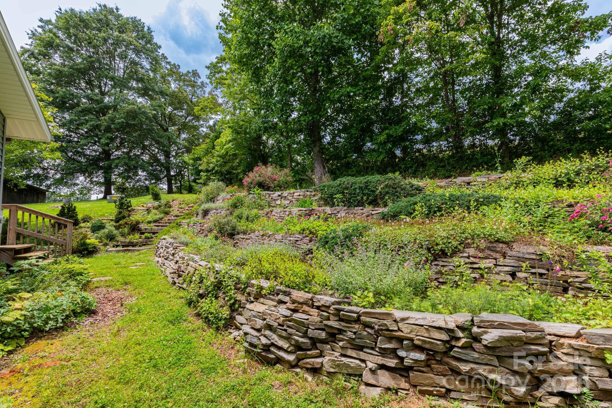 1510 Graham Road Marshall, NC 28753 - Photo 26 of 35 Gallery Image 26