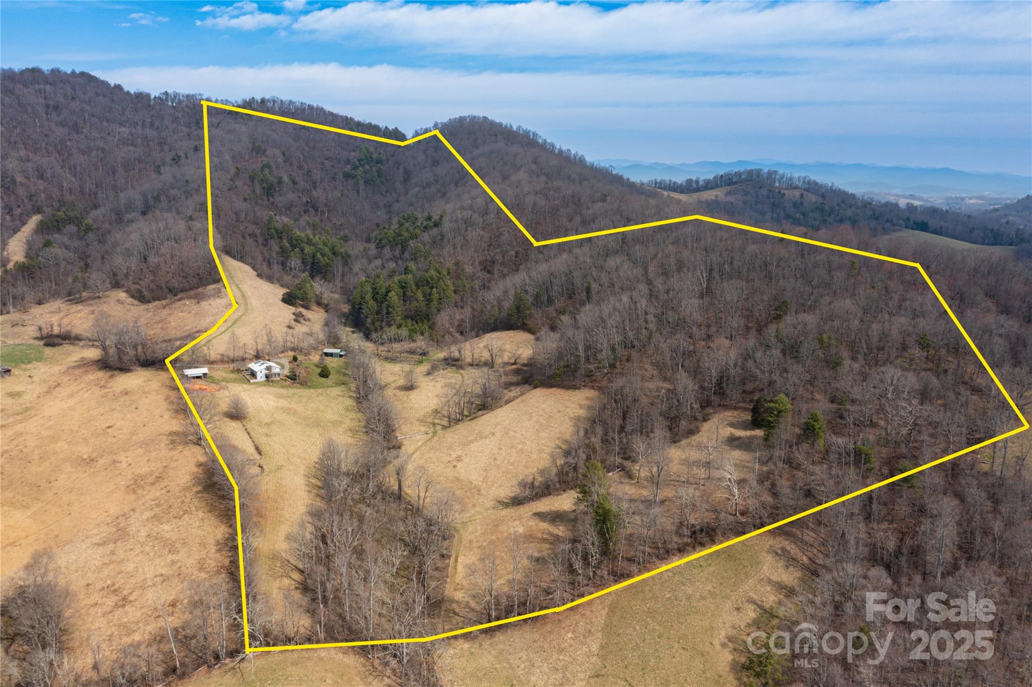 1510 Graham Road Marshall, NC 28753 - Photo 32 of 35 Gallery Image 32