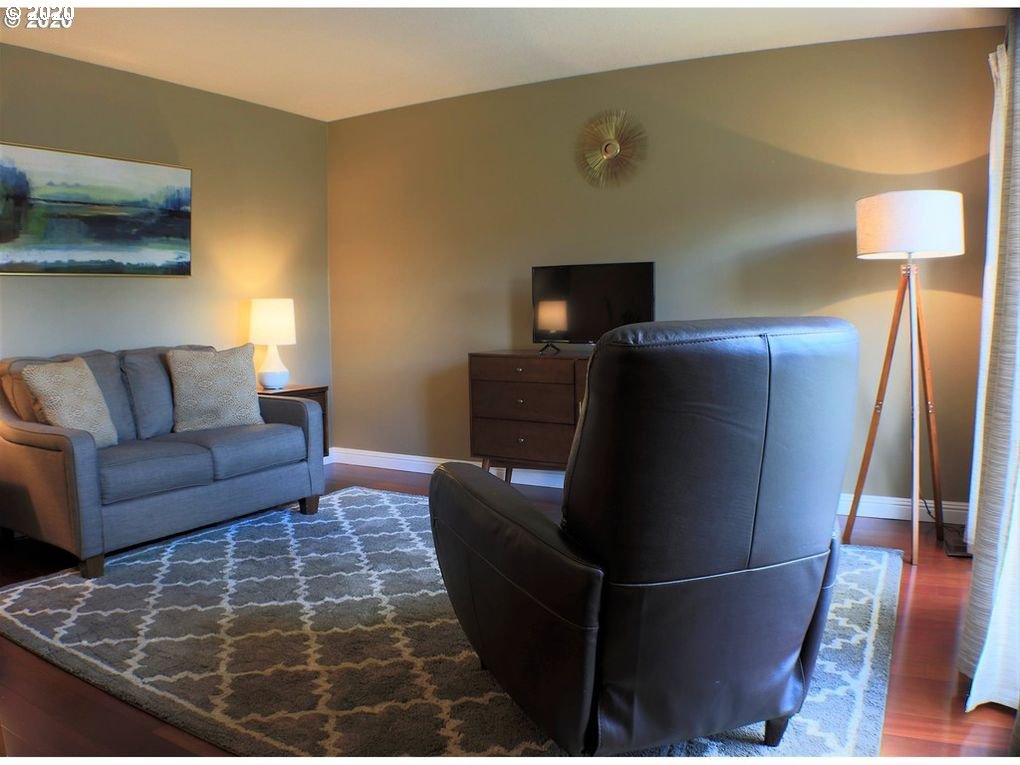 23933 Southwest Scott Ridge Terrace Sherwood, OR 97140 - Photo 5 of 24 Gallery Image 5