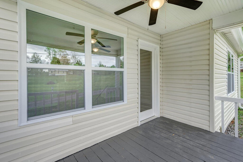 183 Earl Ezell Road Spring City, TN 37381 - Photo 22 of 30 a view of entryway