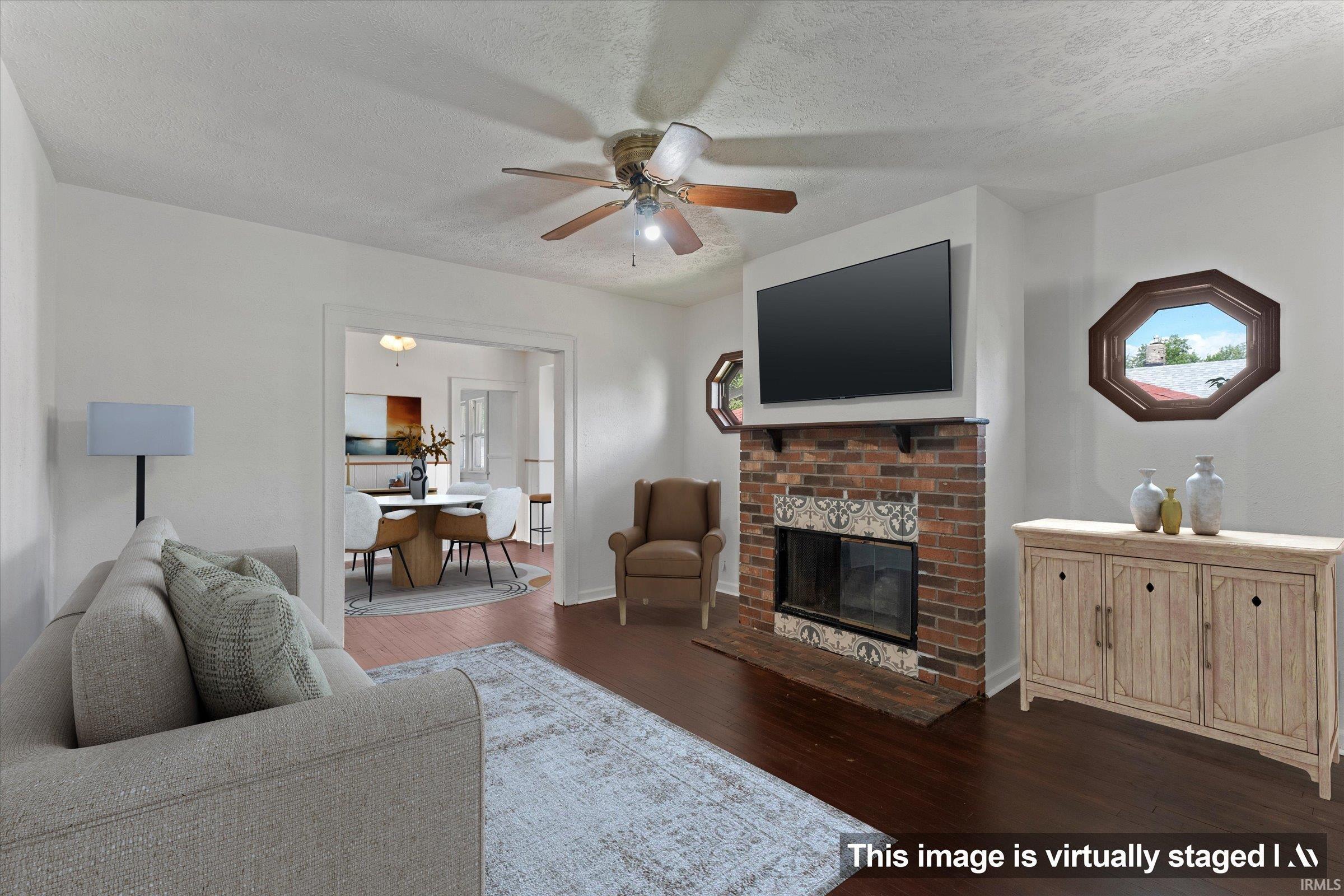 809 East Victoria Street South Bend, IN 46614 - Photo 5 of 45