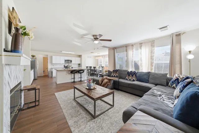 $325,000 | 16238 Soaring Eagle Drive, Houston, TX 77083